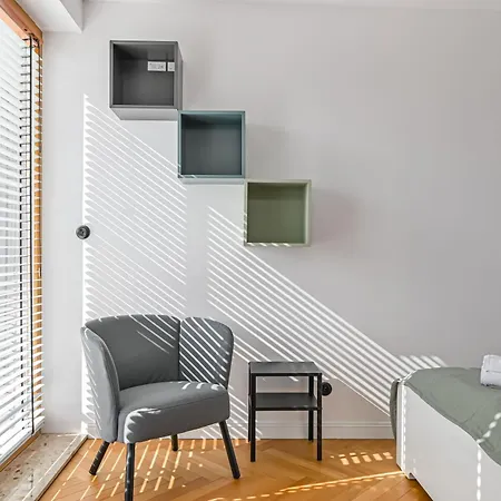 Awanport Ltc - アパート