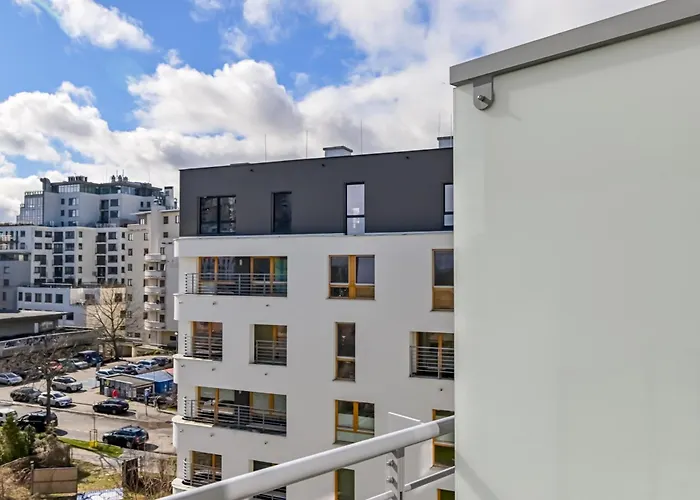 Awanport Ltc - גדינייה